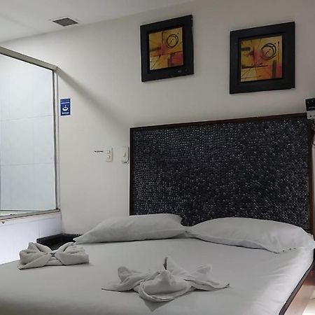Hotel Marat Suite 麦德林 外观 照片